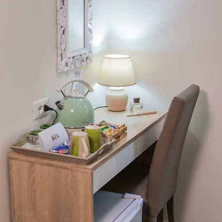 Le Di Teo Konukevi La Spezia